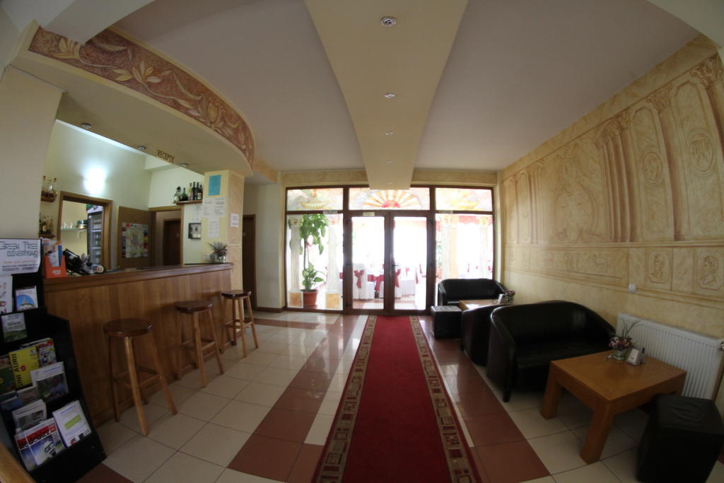 Casa Traiana Ξενοδοχείο Άλμπα Ιούλια Εξωτερικό φωτογραφία